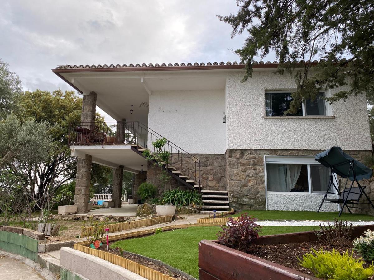 Vila Cristina Valdemorillo Esterno foto
